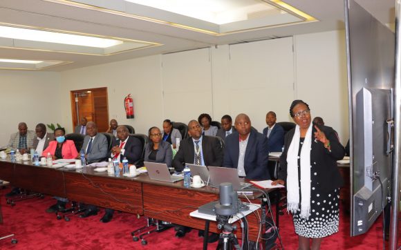 Vice Chancellor Welcomes CUE Team to JKUAT